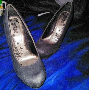 Brash Heels Size 6